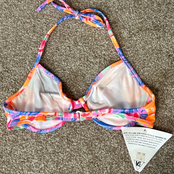 VINTAGE venus swimsuit top - Picture 2 of 3